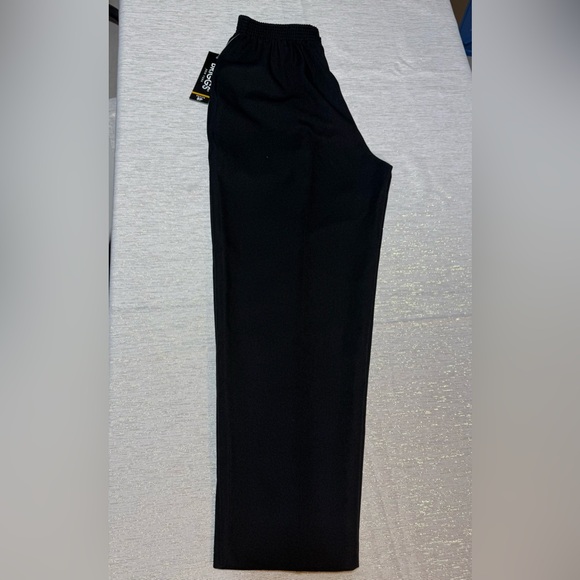 Briggs New York Black Pants. - Picture 2 of 10